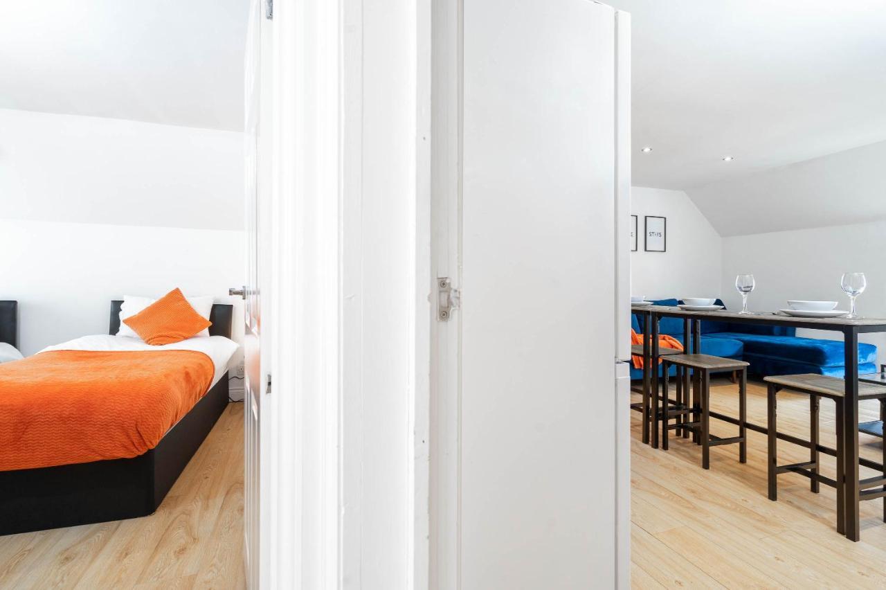 2 Bedroom Loft And Spacious Apt- One Choice Stays- Jq Бирмингем Экстерьер фото
